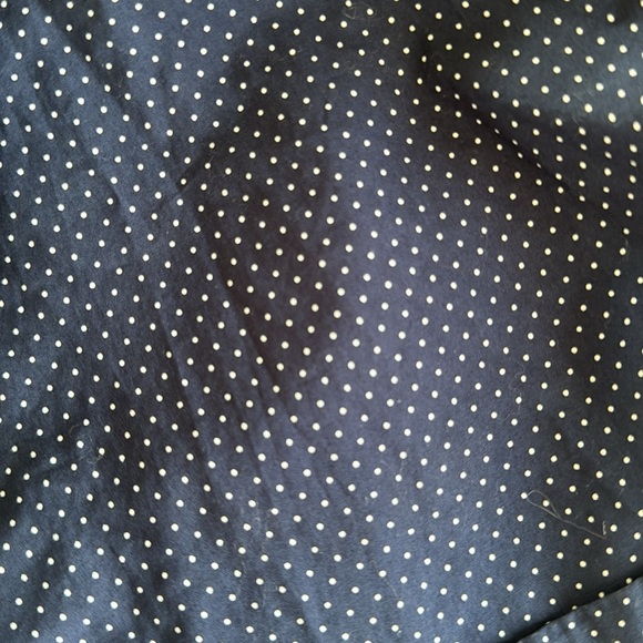 Uniqlo Dark Blue Polka Dot Shirt size large - Picture 8 of 8